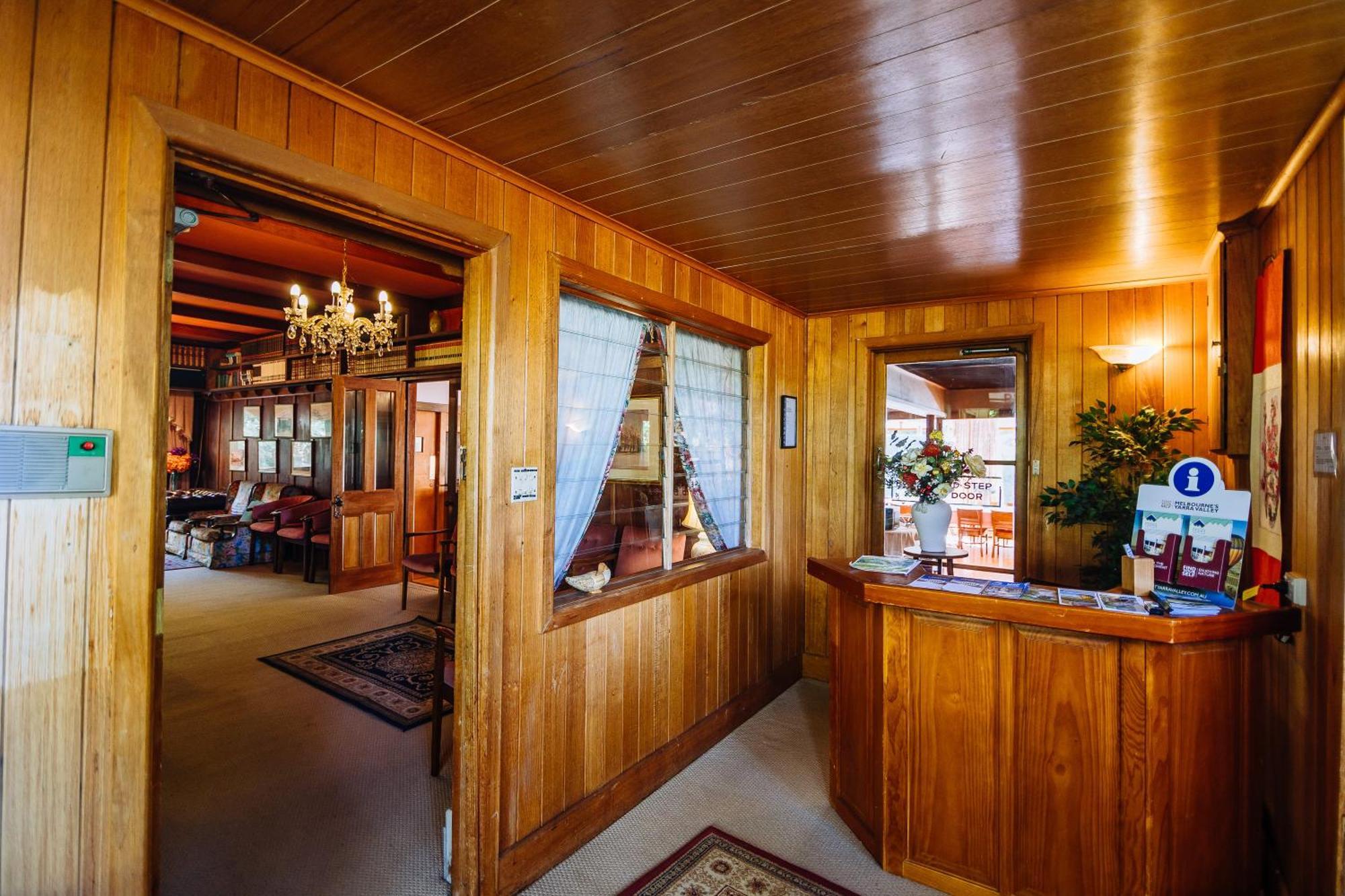 Warburton Lodge Bagian luar foto